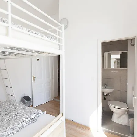 Old School Pensjonat 3*