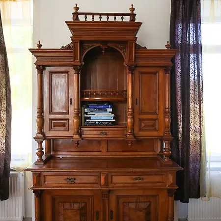 Pensjonat Old School 3*