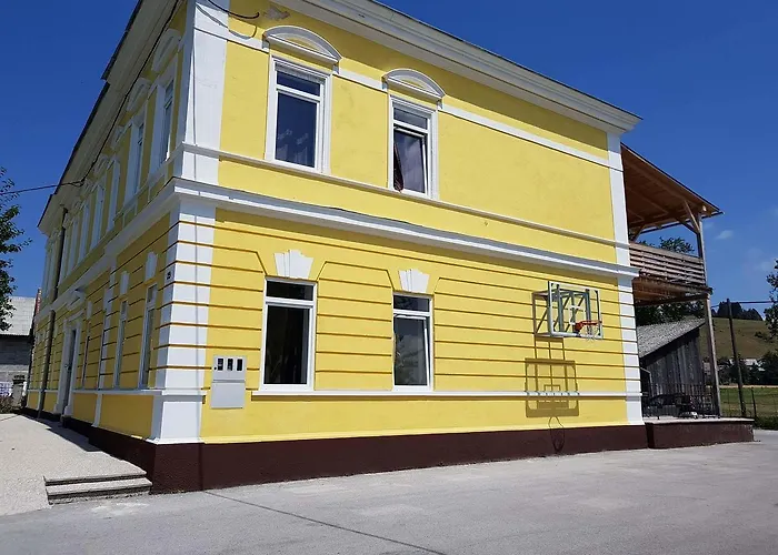 Affittacamere Old School Nova Vas (Bloke)